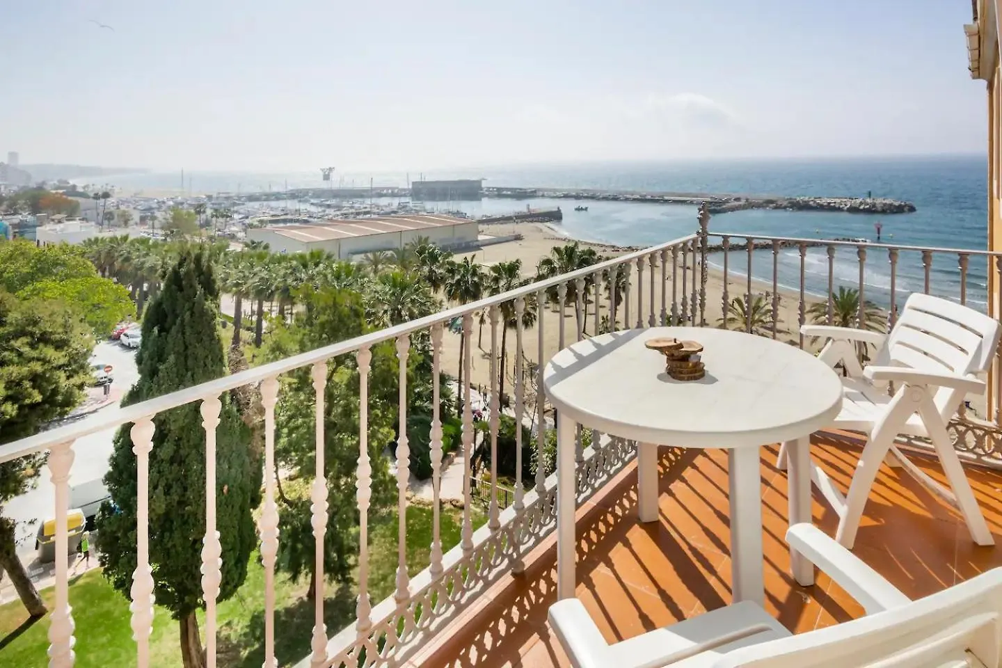 Marbella Puerto Andra公寓